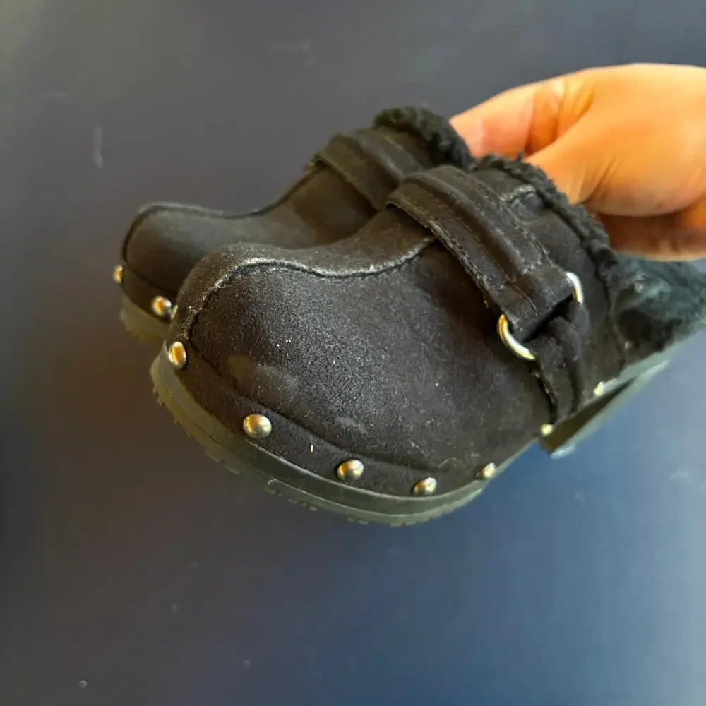 Y2K Faux Suede Heeled Clogs Black Fur Trim Studded 2000s Buckle Shoes Size 7M